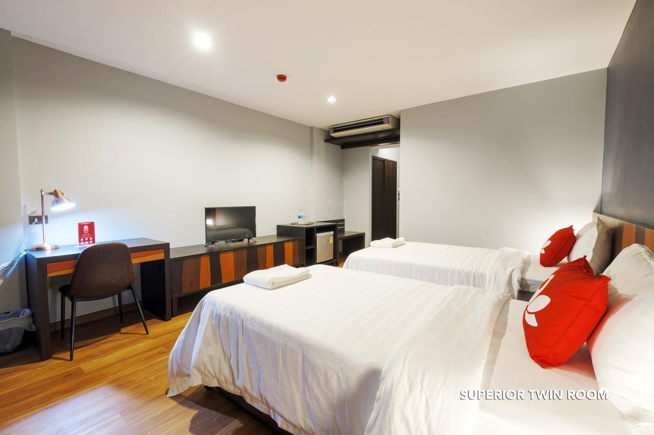 Zen Rooms Zleepmotion Bangkok Exterior photo